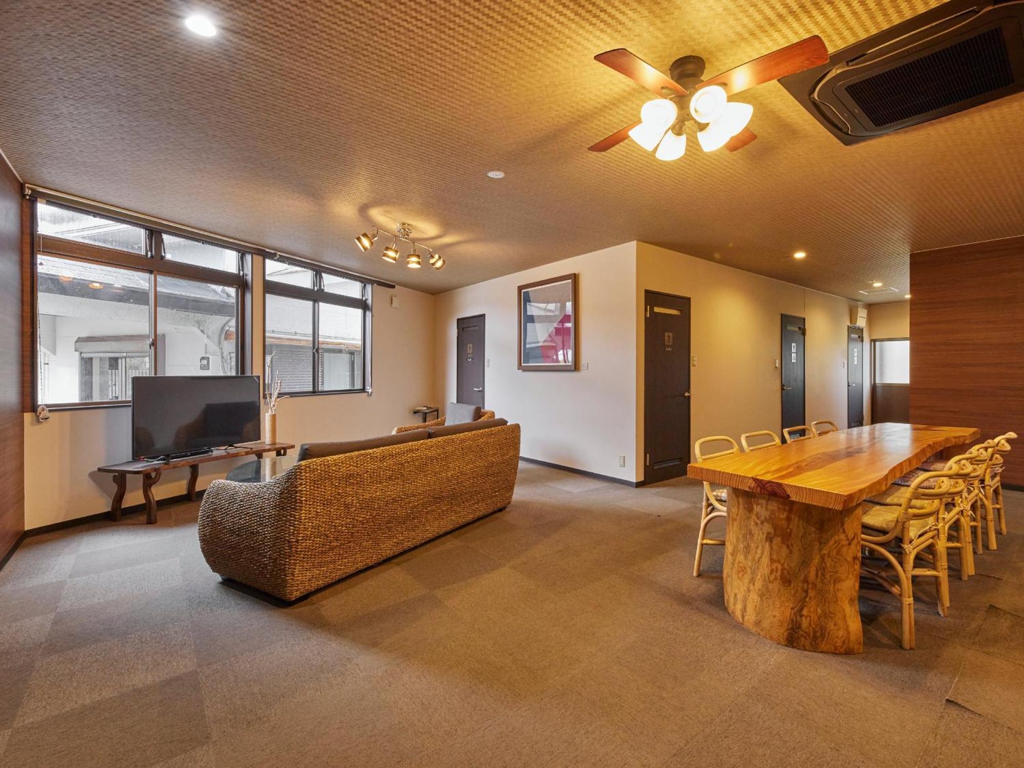 Guesthouse Ama Terrace Amami Exterior foto
