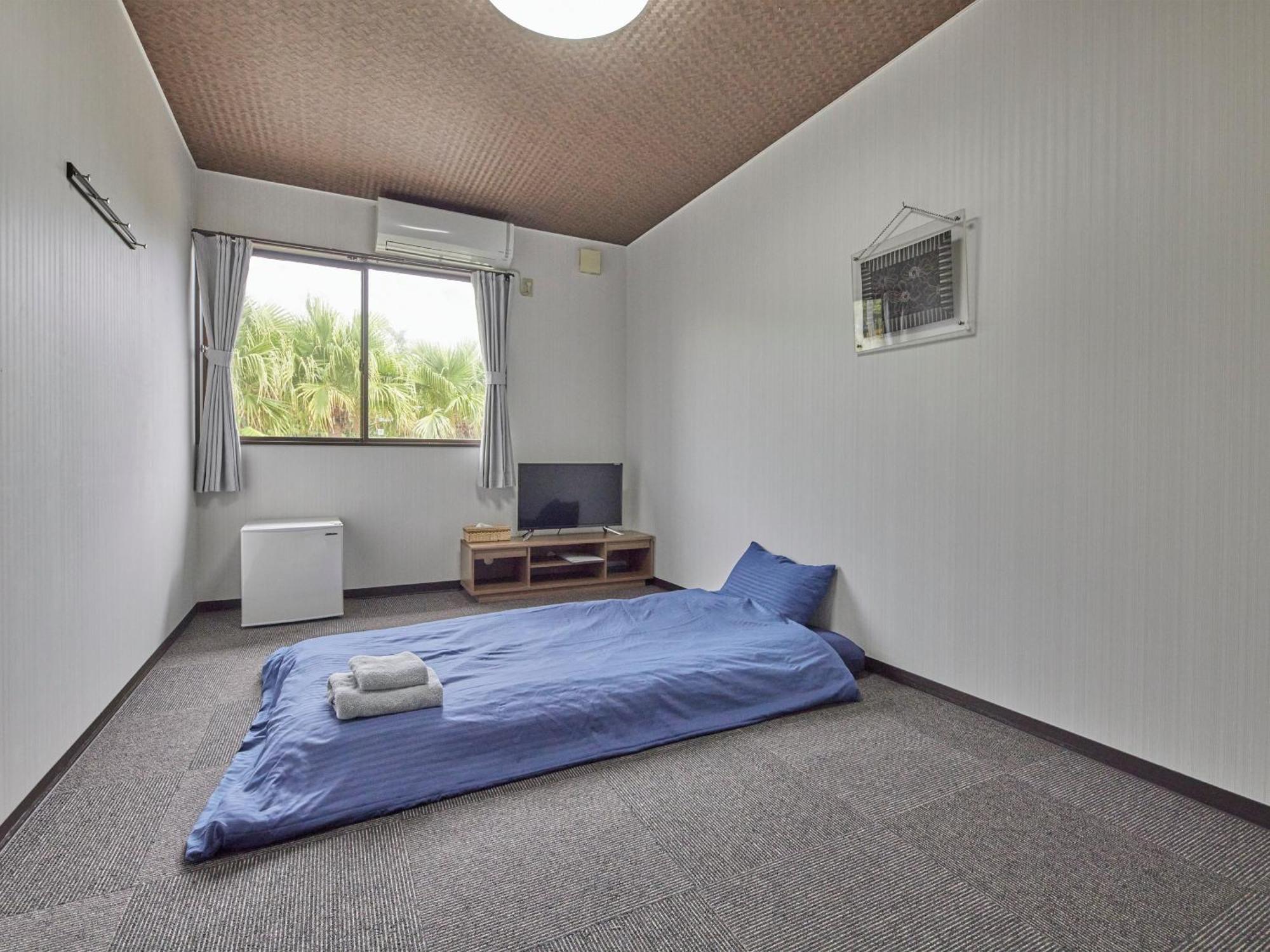 Guesthouse Ama Terrace Amami Exterior foto